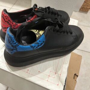 Alexander Mcqueen 44